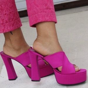 Zara HIGH HEELED PLATFORM SANDALS